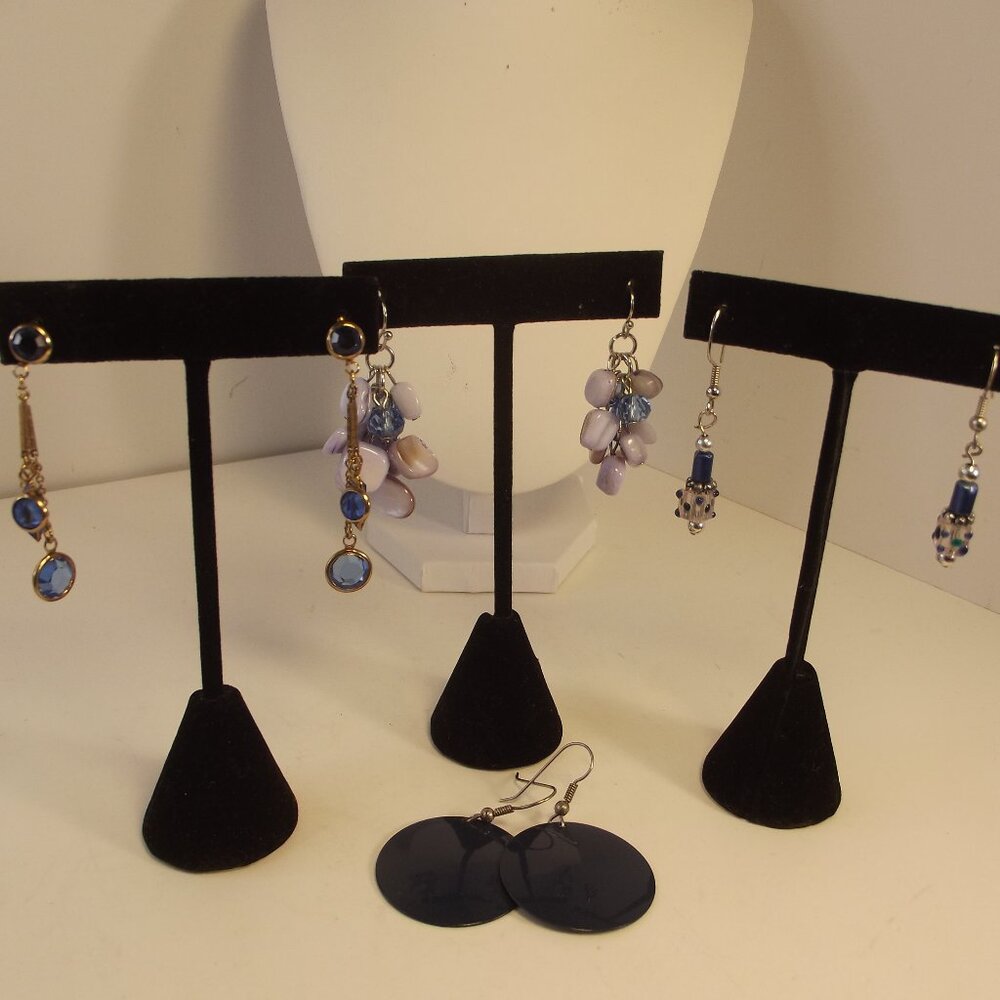 Earring LOT of 4 Pair Earrings In Blue Colors All Different Pierced only